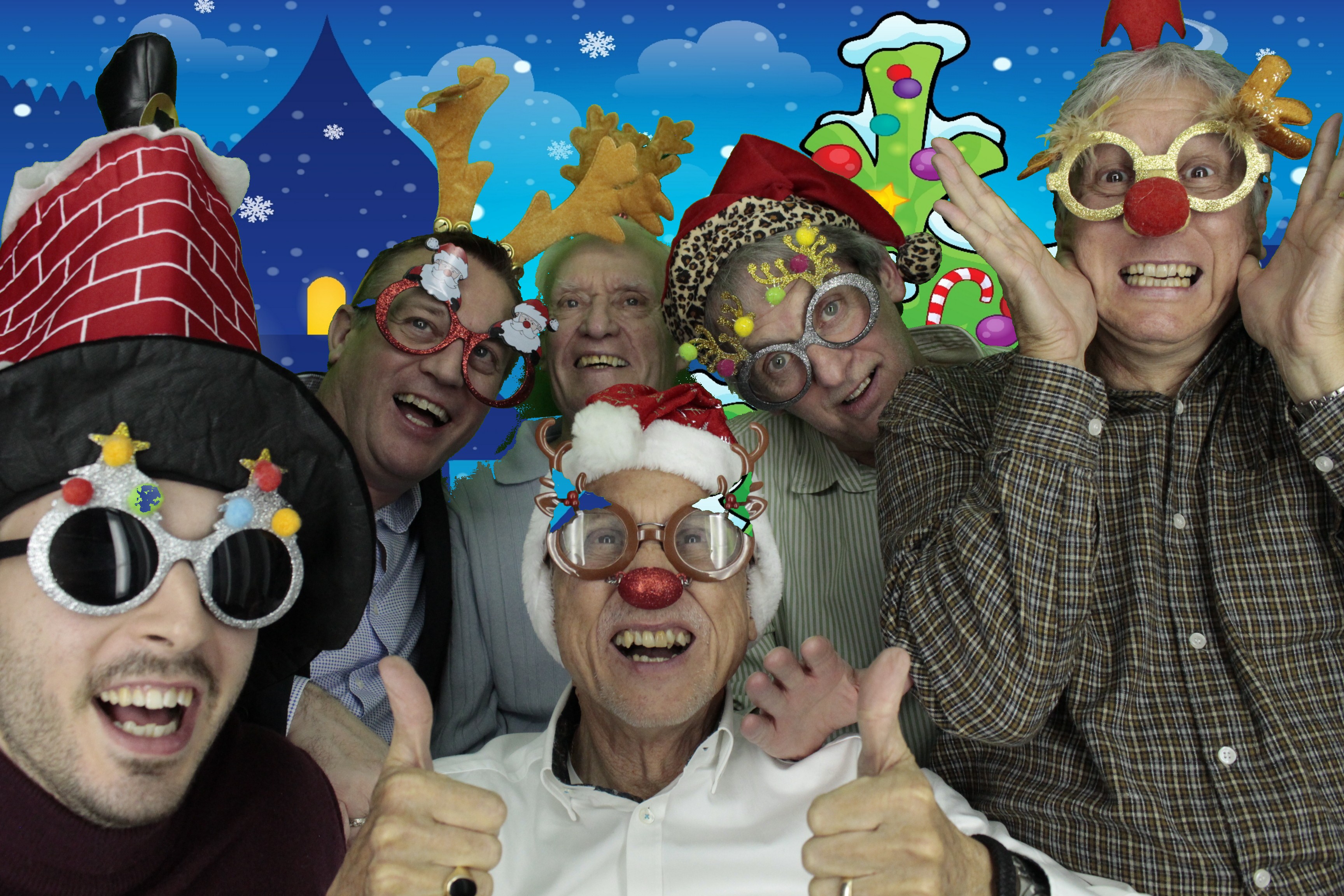 Silvermere Christmas Party | View more photos from the event at gallery.myphotoboothexperience.co.uk/u/MyPhotoBoothExperienceLtd/Silvermere-Christmas-Party-2